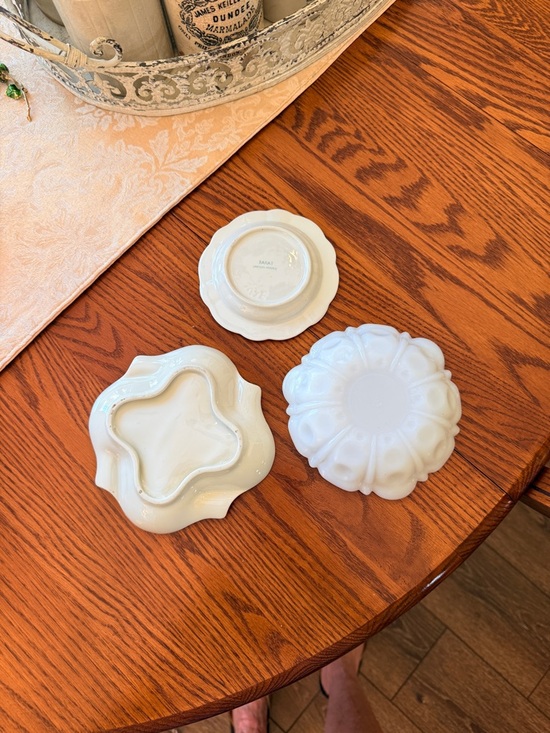 Vintage Limoges, Anchor Hocking Milk Glass & Porcelain Ashtray Bundle - Picture 10 of 16